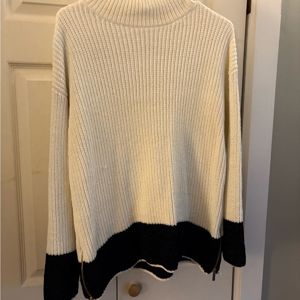 Cynthia Rowley Cream and Black Turtleneck Sweater